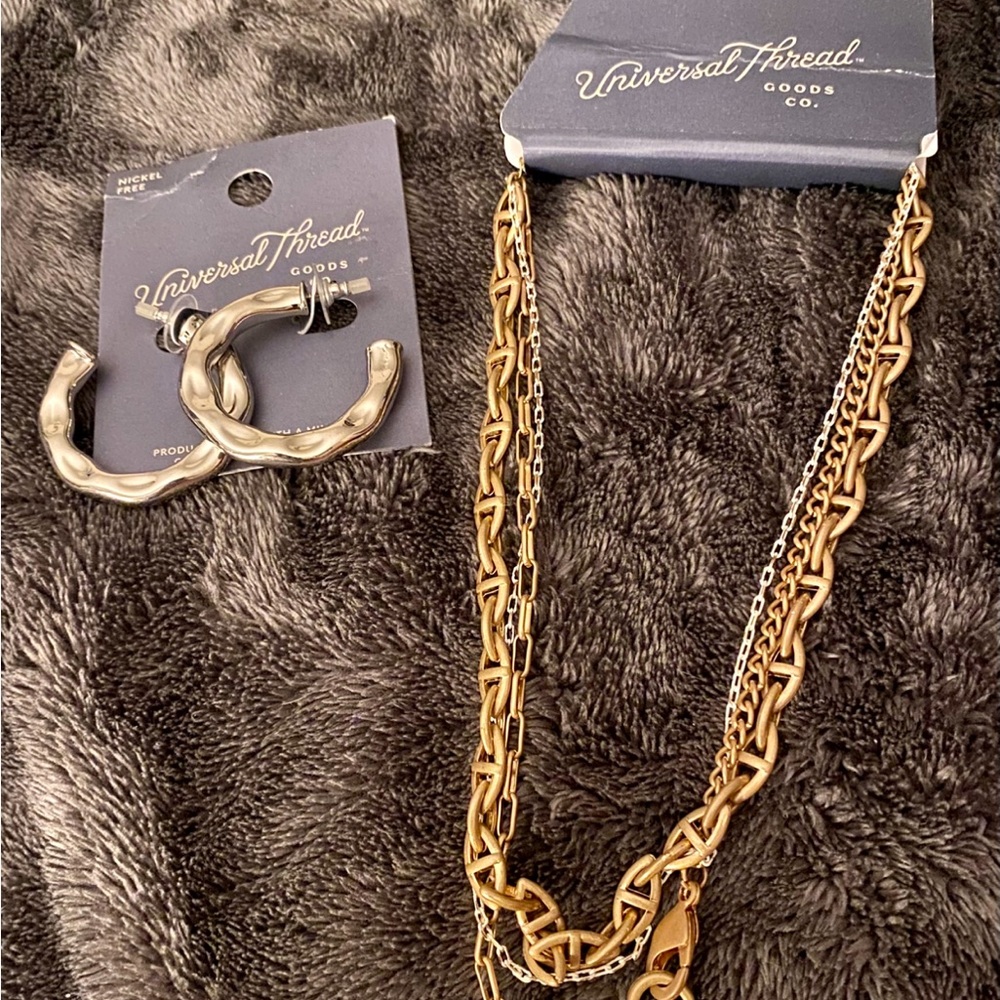 Universal Thread Gold and Silver Chain Necklace and Hoop Earrings Set